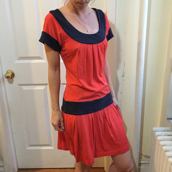 DVF "Coso" Orange Navy Silk Pleated Dress - Picture 2 of 4